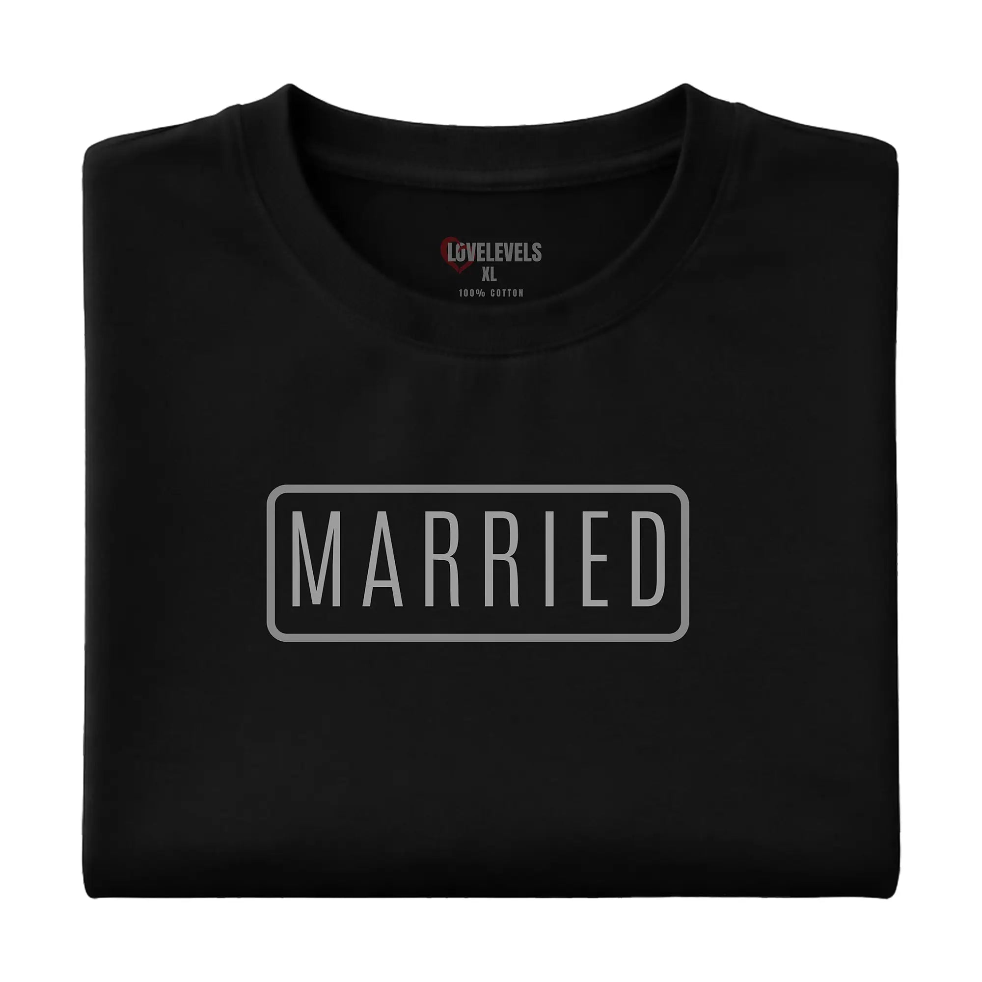 MARRIED Rounded Outline Badge Tee